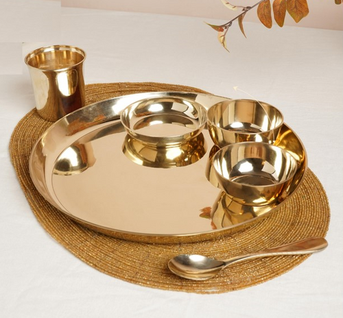 Glossy Thali Set – Radiant Luxury